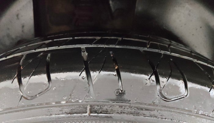 2020 KIA SELTOS GTX PLUS AT 1.5 DIESEL, Diesel, Automatic, 67,305 km, Right Rear Tyre Tread