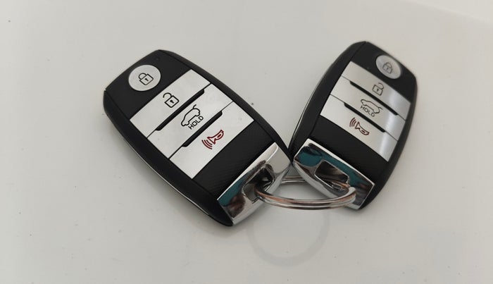 2020 KIA SELTOS GTX PLUS AT 1.5 DIESEL, Diesel, Automatic, 67,305 km, Key Close Up