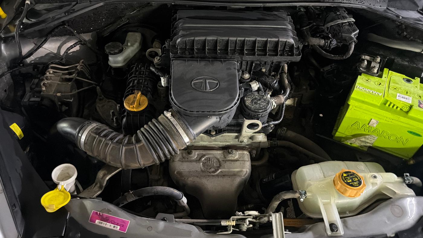 2019 Tata Tiago XZA PETROL, Petrol, Automatic, 27,925 km, Engine View - Right