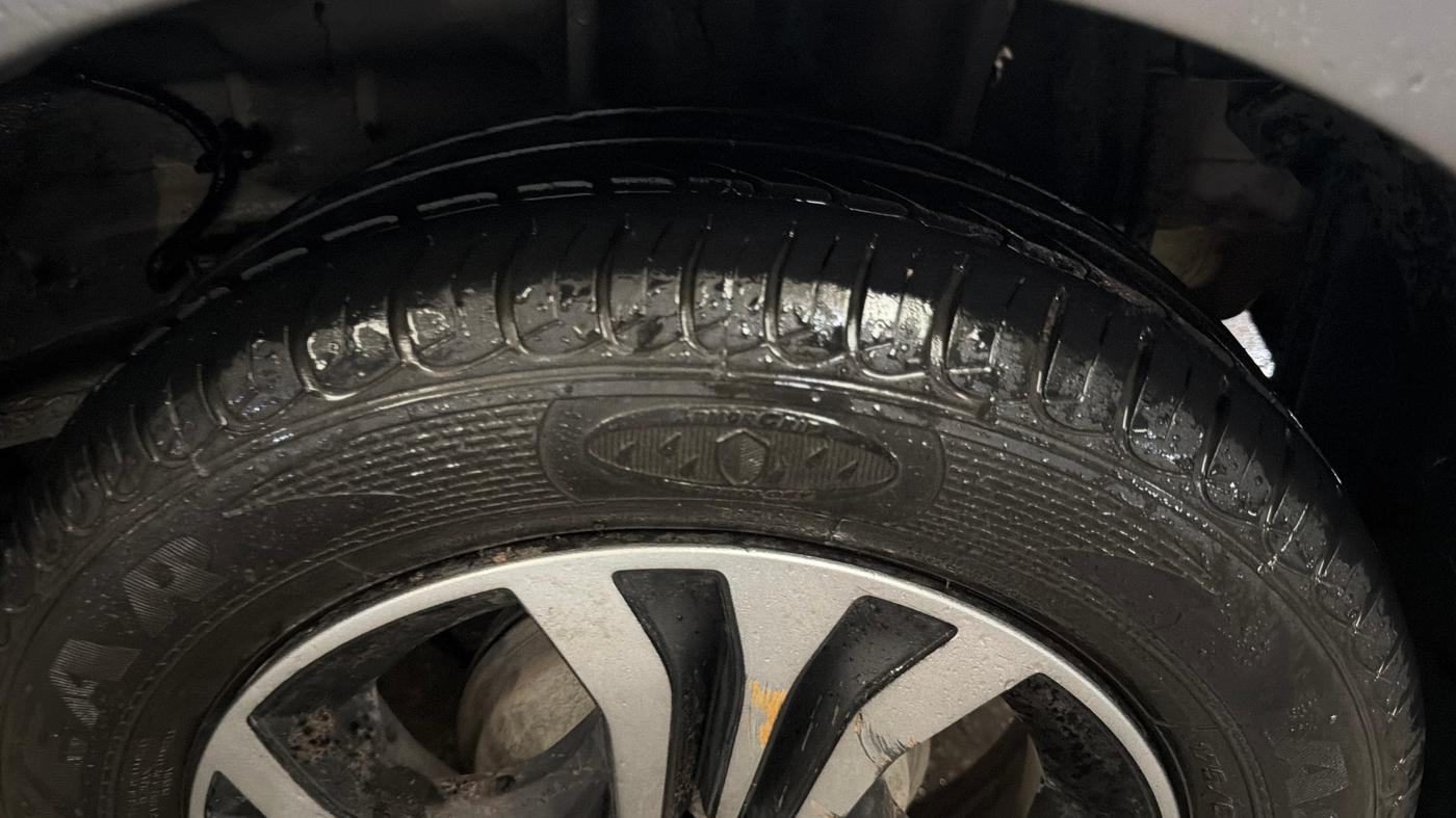 2019 Tata Tiago XZA PETROL, Petrol, Automatic, 27,925 km, Left Rear Tyre Tread