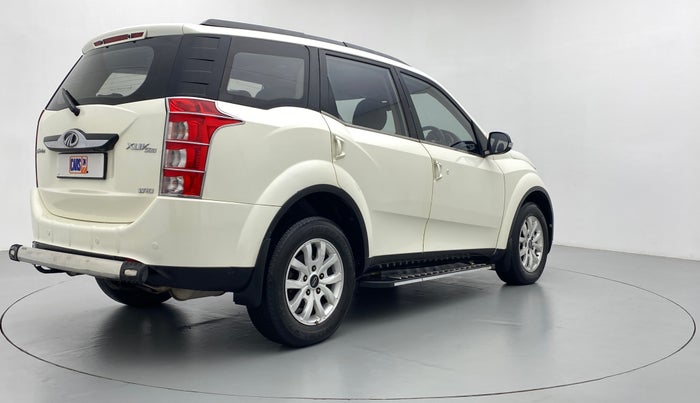 2017 Mahindra XUV500 W10 FWD, Diesel, Manual, 40,984 km, Right Back Diagonal