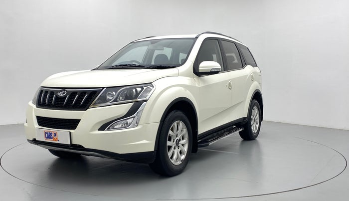 2017 Mahindra XUV500 W10 FWD, Diesel, Manual, 40,984 km, Left Front Diagonal