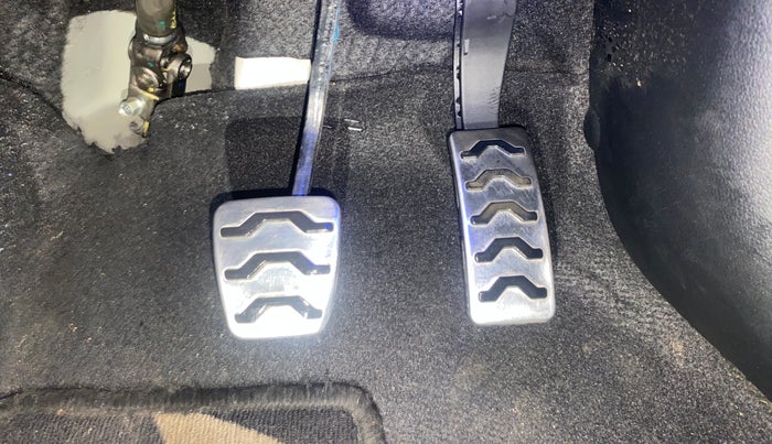 2021 Hyundai NEW I20 Asta 1.0 GDI Turbo IMT, Petrol, Manual, 37,085 km, Pedals