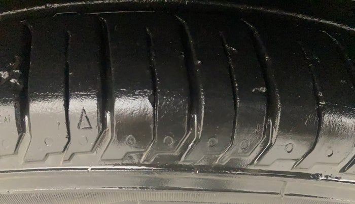 2021 Hyundai NEW I20 Asta 1.0 GDI Turbo IMT, Petrol, Manual, 37,085 km, Left Front Tyre Tread