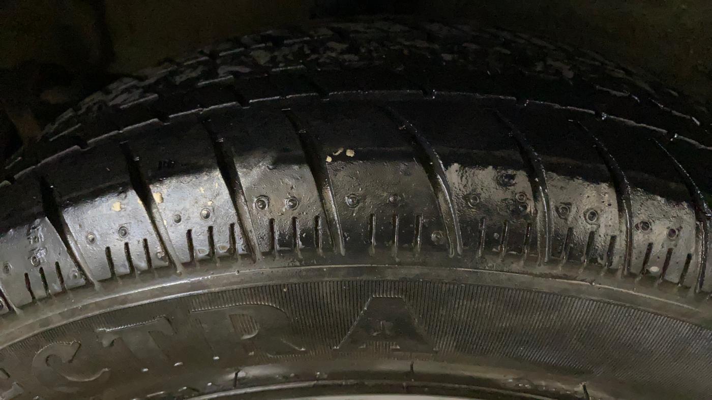 2019 Maruti Celerio VXI CNG, CNG, Manual, 29,929 km, Right Rear Tyre Tread