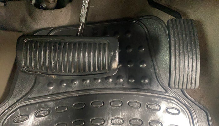 2013 Hyundai i10 SPORTZ 1.2 AT, Petrol, Automatic, 76,045 km, Pedals