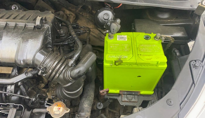 2013 Hyundai i10 SPORTZ 1.2 AT, Petrol, Automatic, 76,045 km, Engine View - Left