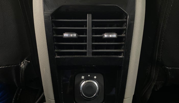 2019 Tata NEXON XZA+ 1.5, Diesel, Automatic, 25,901 km, Rear AC Vents