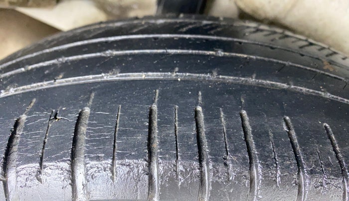 2013 Honda City S MT PETROL, Petrol, Manual, 89,789 km, Right Rear Tyre Tread