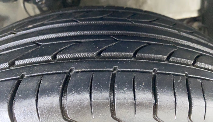 2013 Honda City S MT PETROL, Petrol, Manual, 89,789 km, Right Front Tyre Tread