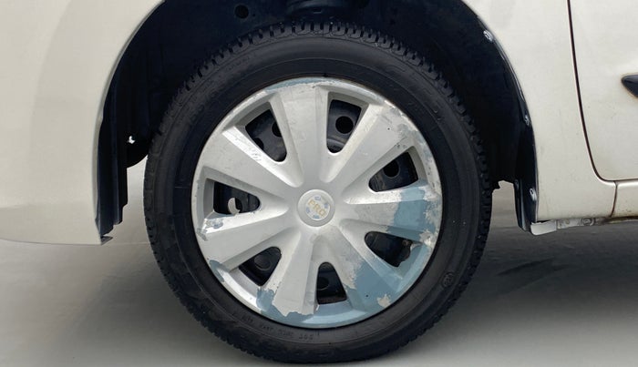 2013 Maruti Wagon R 1.0 VXI, Petrol, Manual, 68,493 km, Left Front Wheel