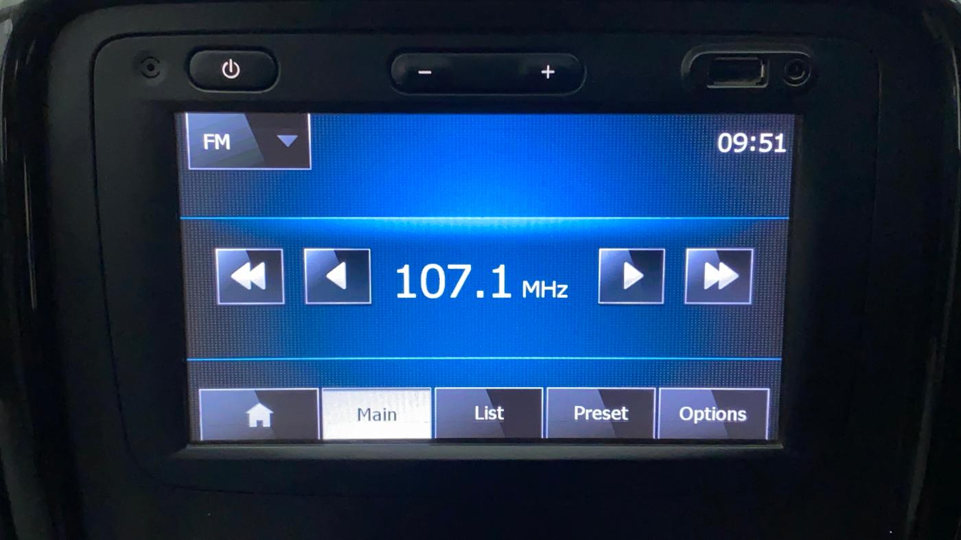 2015 Renault Duster 110 PS RXZ DIESEL OPT, Diesel, Manual, 93,407 km, Infotainment System