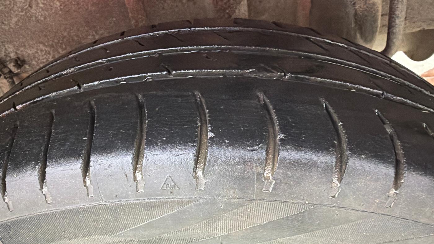 2021 Tata Tiago XZ PETROL, Petrol, Manual, 70,488 km, Left Rear Tyre Tread