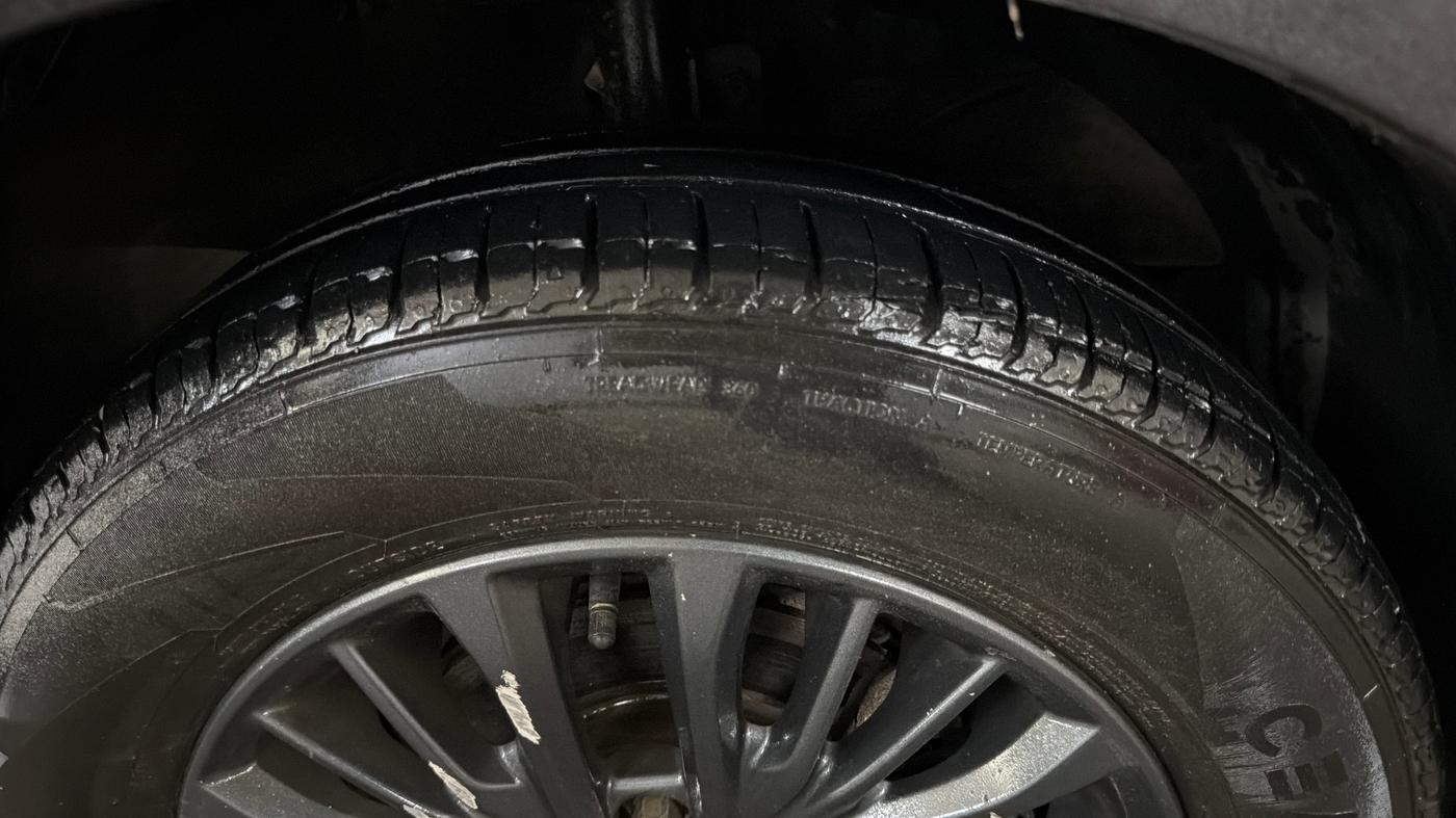 2021 Maruti XL6 ZETA MT, Petrol, Manual, 47,413 km, Right Front Tyre Tread