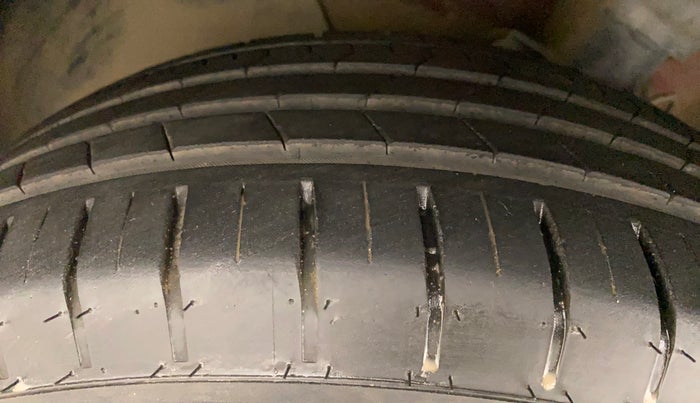 2015 Hyundai i20 Active 1.2 S, Petrol, Manual, 61,660 km, Left Front Tyre Tread