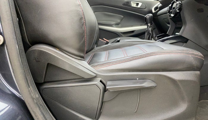 2014 Ford Ecosport TITANIUM 1.0L ECOBOOST, Petrol, Manual, 38,001 km, Driver Side Adjustment Panel