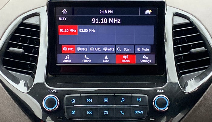2019 Ford FREESTYLE TITANIUM 1.2 TI-VCT MT, Petrol, Manual, 20,706 km, Infotainment System
