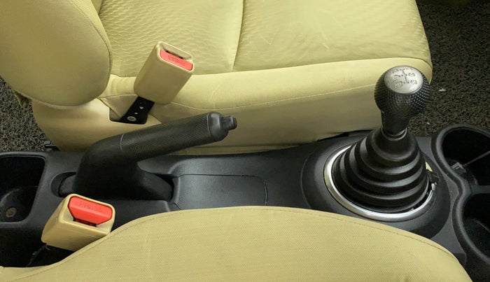 2015 Honda Amaze 1.2L I-VTEC S, Petrol, Manual, 55,110 km, Gear Lever