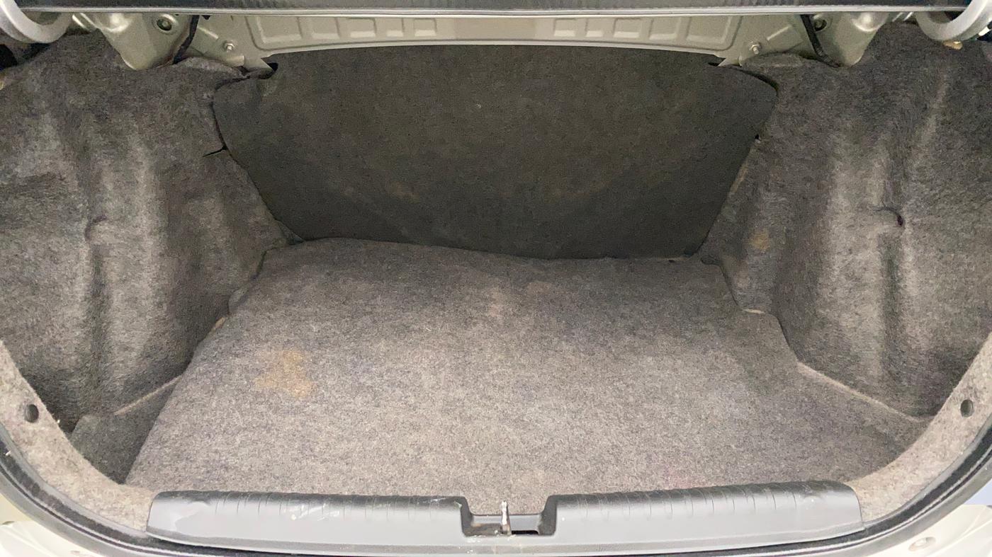 2015 Honda Amaze 1.2L I-VTEC S, Petrol, Manual, 55,110 km, Boot Inside