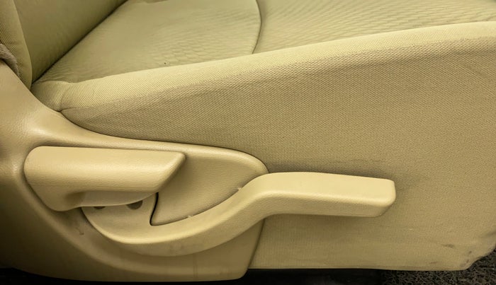 2015 Honda Amaze 1.2L I-VTEC S, Petrol, Manual, 55,110 km, Driver Side Adjustment Panel