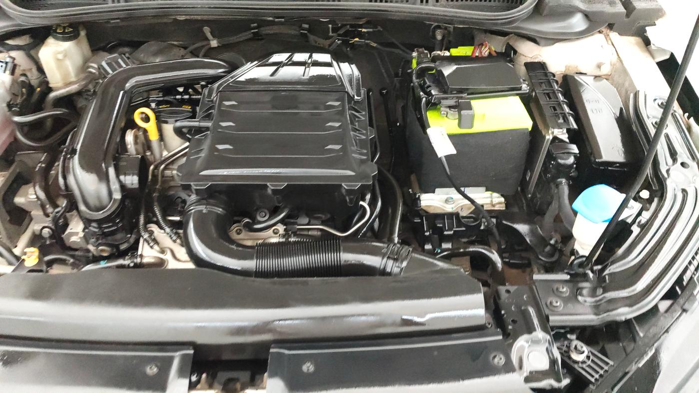 2023 Skoda SLAVIA STYLE 1.0L TSI AT, Petrol, Automatic, 80,387 km, Engine View - Left