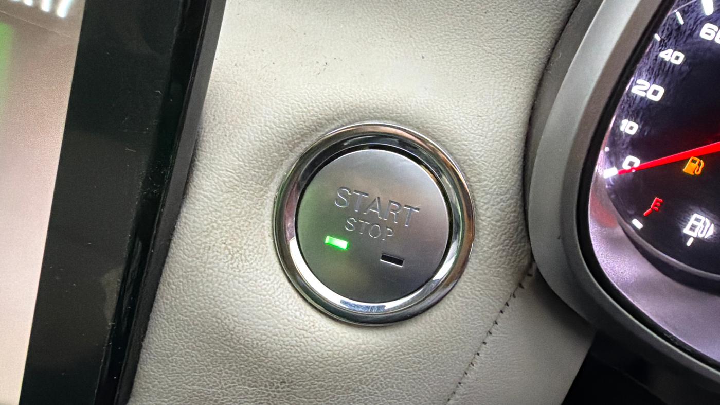 2024 MG ASTOR Shine 1.5 MT (Ivory), Petrol, Manual, 29,950 km, Keyless Start/ Stop Button