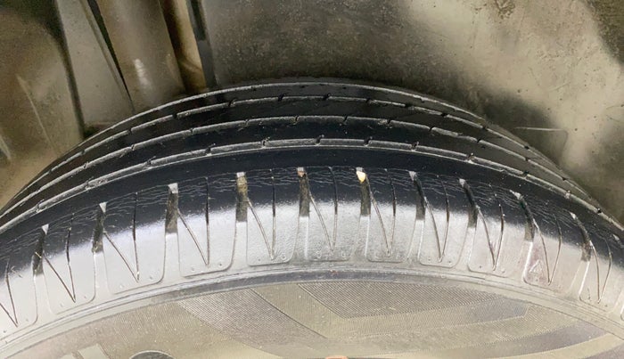 2021 Toyota URBAN CRUISER PREMIUM GRADE MT, Petrol, Manual, 32,137 km, Right Rear Tyre Tread