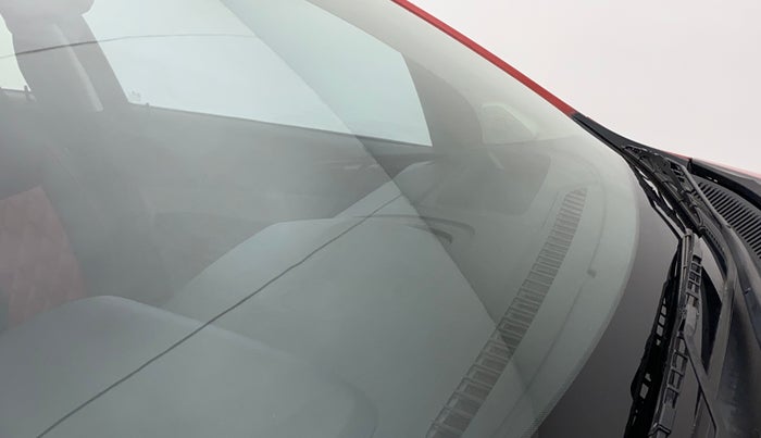 2019 Tata Tiago XT PETROL, Petrol, Manual, 81,541 km, Front windshield - Minor spot on windshield
