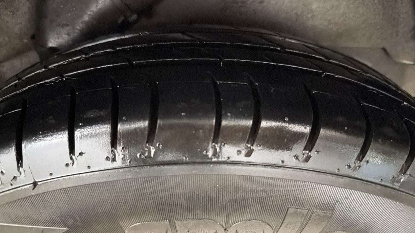 2016 Hyundai i10 MAGNA 1.2, Petrol, Manual, 65,737 km, Left Rear Tyre Tread