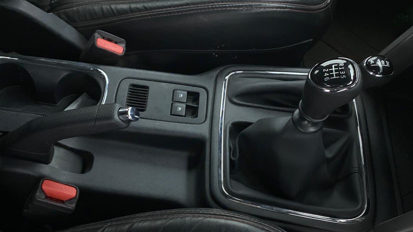 2021 Mahindra Thar LX HT PETROL 4WD MT, Petrol, Manual, 9,538 km, Gear Lever