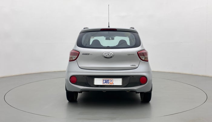 2017 Hyundai Grand i10 SPORTZ (O) AT 1.2 KAPPA VTVT, Petrol, Automatic, 53,867 km, Back/Rear