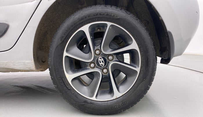 2017 Hyundai Grand i10 SPORTZ (O) AT 1.2 KAPPA VTVT, Petrol, Automatic, 53,867 km, Left Rear Wheel