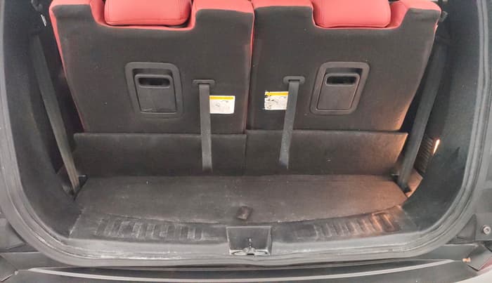 2023 Tata Safari XZ PLUS 2.0L RED DARK EDITION 7 STR MT, Diesel, Manual, 38,406 km, Boot Inside