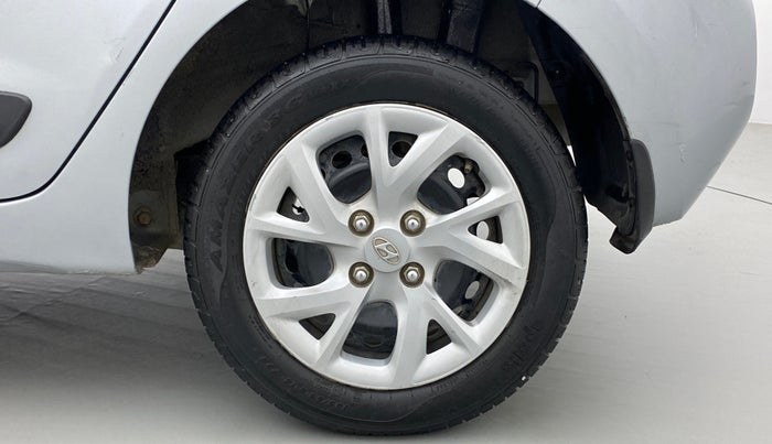 2019 Hyundai Grand i10 MAGNA 1.2 KAPPA VTVT, Petrol, Manual, 22,695 km, Left Rear Wheel