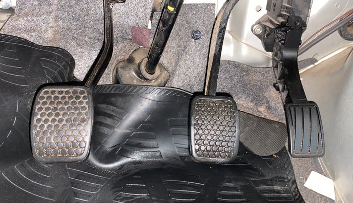2019 Maruti Eeco 5 STR WITH AC PLUSHTR, Petrol, Manual, 31,677 km, Pedals