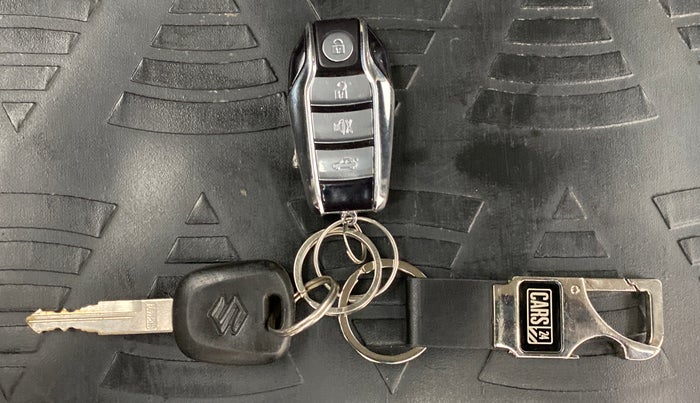 2019 Maruti Eeco 5 STR WITH AC PLUSHTR, Petrol, Manual, 31,677 km, Key Close Up