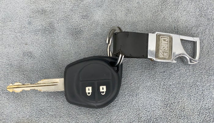 2013 Maruti Swift Dzire VXI, Petrol, Manual, 99,435 km, Key Close Up