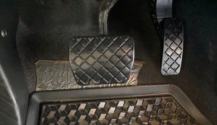 2022 Skoda KUSHAQ STYLE 1.5L TSI DSG, Petrol, Automatic, 79,930 km, Pedals