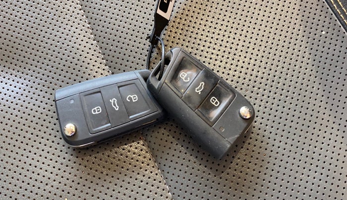 2022 Skoda KUSHAQ STYLE 1.5L TSI DSG, Petrol, Automatic, 79,930 km, Key Close Up