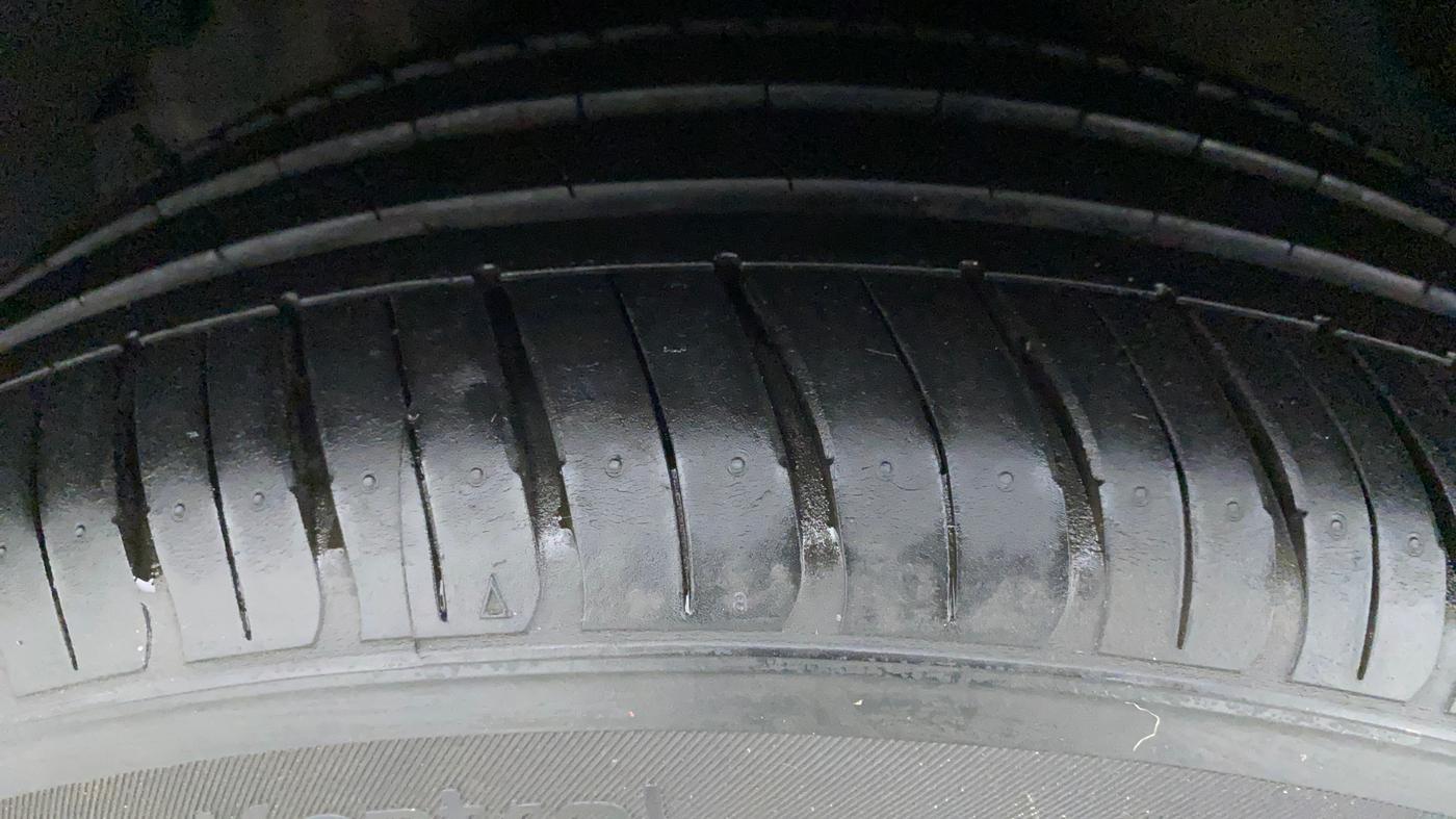 2021 Hyundai New Elantra 2.0 SX(O) AT PETROL, Petrol, Automatic, 16,561 km, Right Rear Tyre Tread