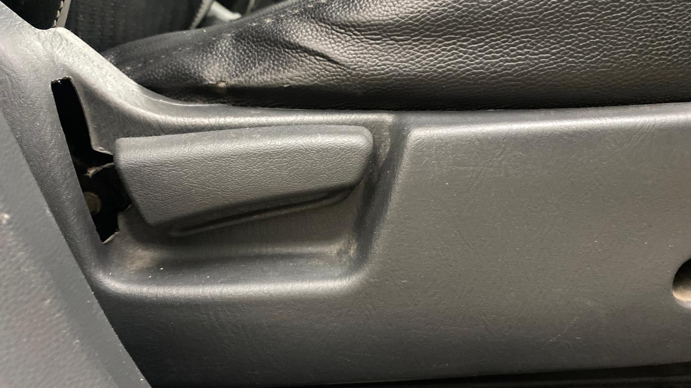 2019 Maruti Alto K10 VXI, Petrol, Manual, 90,637 km, Driver Side Adjustment Panel