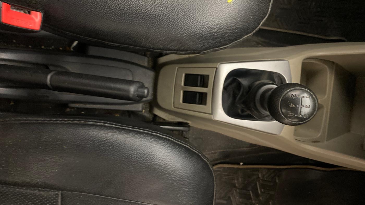 2019 Maruti Alto K10 VXI, Petrol, Manual, 90,637 km, Gear Lever