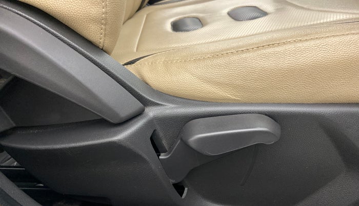 2020 Ford FREESTYLE TITANIUM 1.5 DIESEL, Diesel, Manual, 38,278 km, Driver Side Adjustment Panel