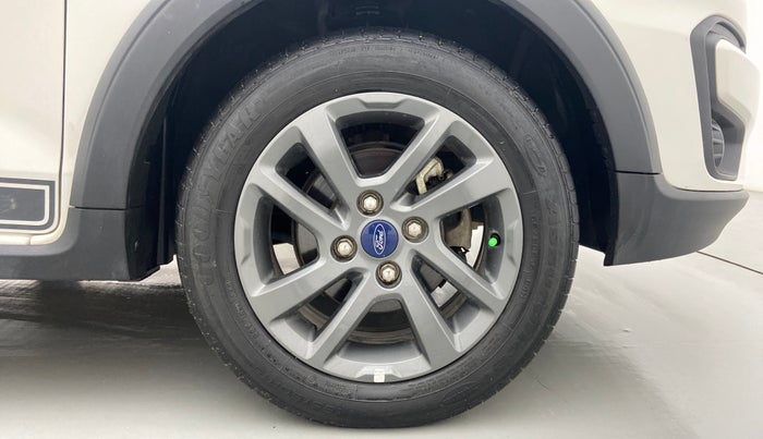 2020 Ford FREESTYLE TITANIUM 1.5 DIESEL, Diesel, Manual, 38,278 km, Right Front Wheel