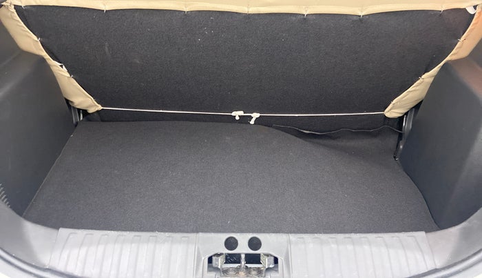 2020 Ford FREESTYLE TITANIUM 1.5 DIESEL, Diesel, Manual, 38,278 km, Boot Inside