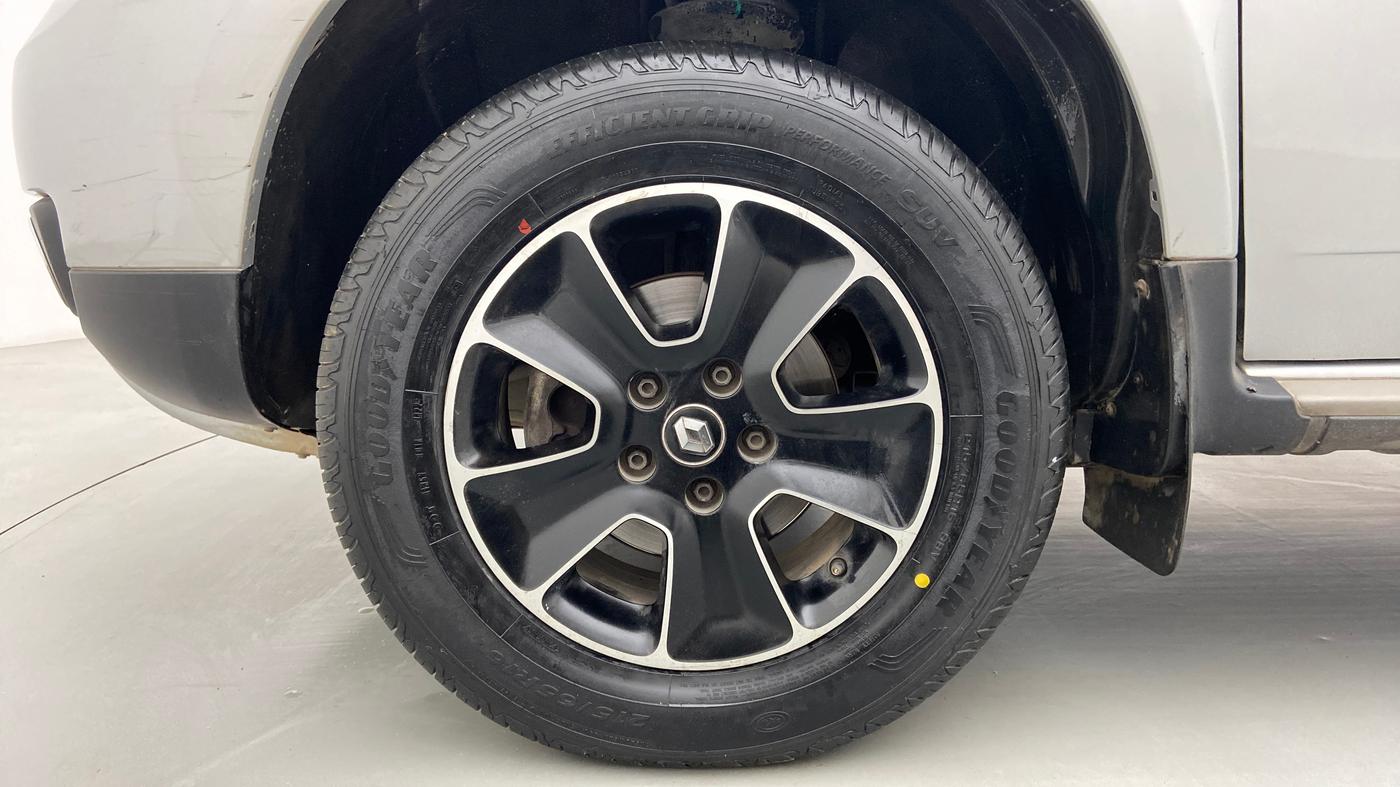 2018 Renault Duster RXZ AMT 110 PS, Diesel, Automatic, 72,956 km, Left Front Wheel