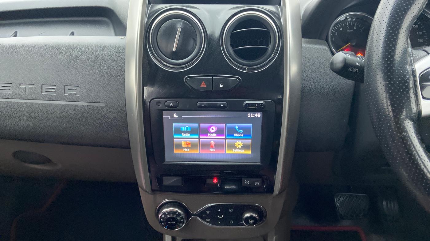 2018 Renault Duster RXZ AMT 110 PS, Diesel, Automatic, 72,956 km, Air Conditioner