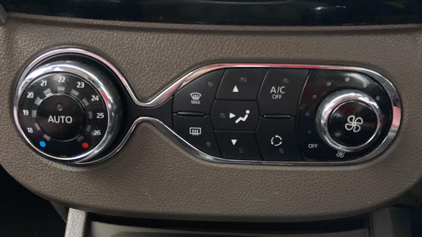 2018 Renault Duster RXZ AMT 110 PS, Diesel, Automatic, 72,956 km, Automatic Climate Control
