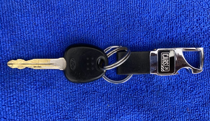 2018 Hyundai NEW SANTRO MAGNA, Petrol, Manual, 27,222 km, Key Close Up