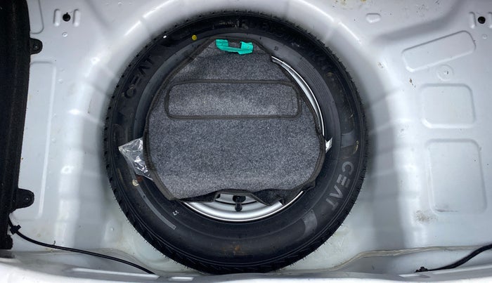 2018 Hyundai NEW SANTRO MAGNA, Petrol, Manual, 27,222 km, Spare Tyre